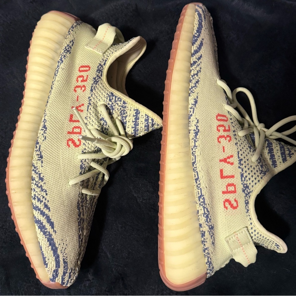 Adidas Yeezy Boost 350 V2 ’Semi Frozen Yellow’ ( Authentic)